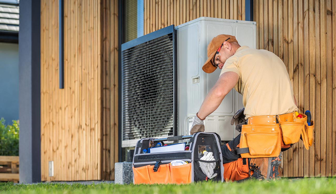 Is there a shortage of heat pump installers in the UK?